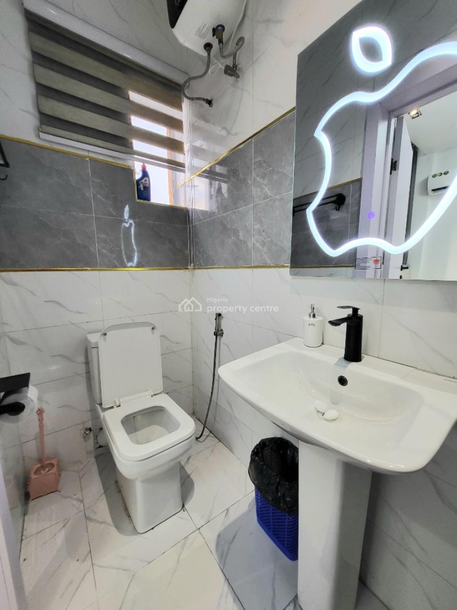 2bed Smarthome in Lekki Phase 1, Off Freedom Way, Lekki Phase 1, Lekki, Lagos, Block of Flats for Sale