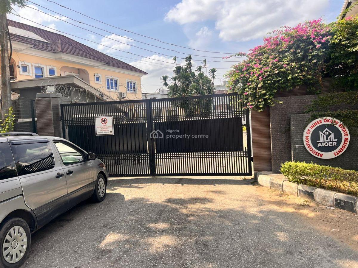 Clean 3 Bedroom Flat, Okupe Estate, Maryland, Lagos, Flat / Apartment for Rent