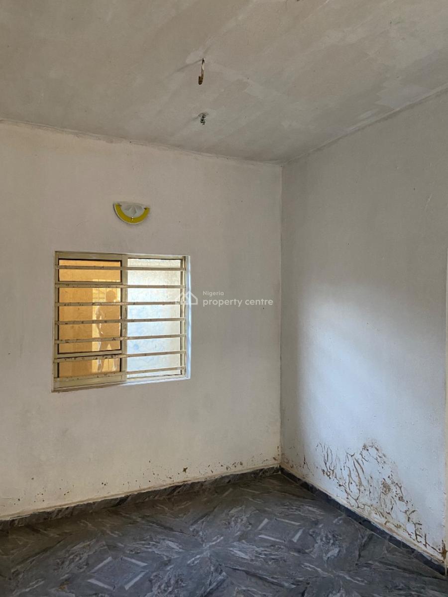 a Clean Room and Parlor, Agodongbon Housing Estate, Along Lucky Fiber Road, Ikorodu, Lagos, Flat / Apartment for Rent