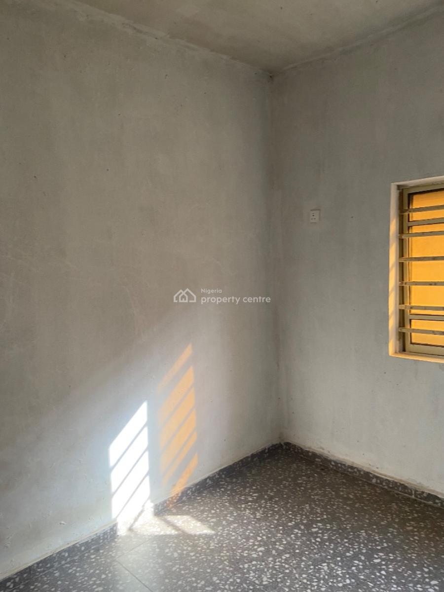 a Clean Room and Parlor, Agodongbon Housing Estate, Along Lucky Fiber Road, Ikorodu, Lagos, Flat / Apartment for Rent