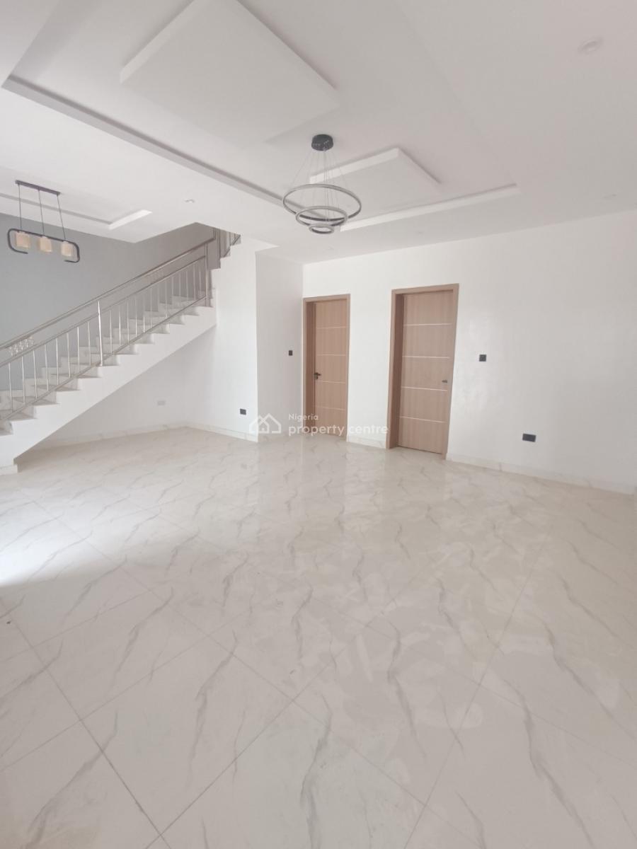 4 Bedroom Terrace Duplex, Ogidan, Near Blenco, Sangotedo, Ajah, Lagos, Terraced Duplex for Sale
