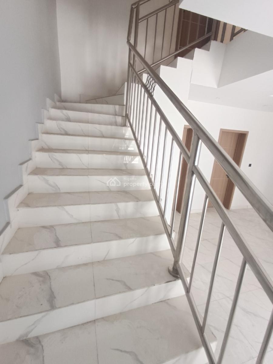 4 Bedroom Terrace Duplex, Ogidan, Near Blenco, Sangotedo, Ajah, Lagos, Terraced Duplex for Sale