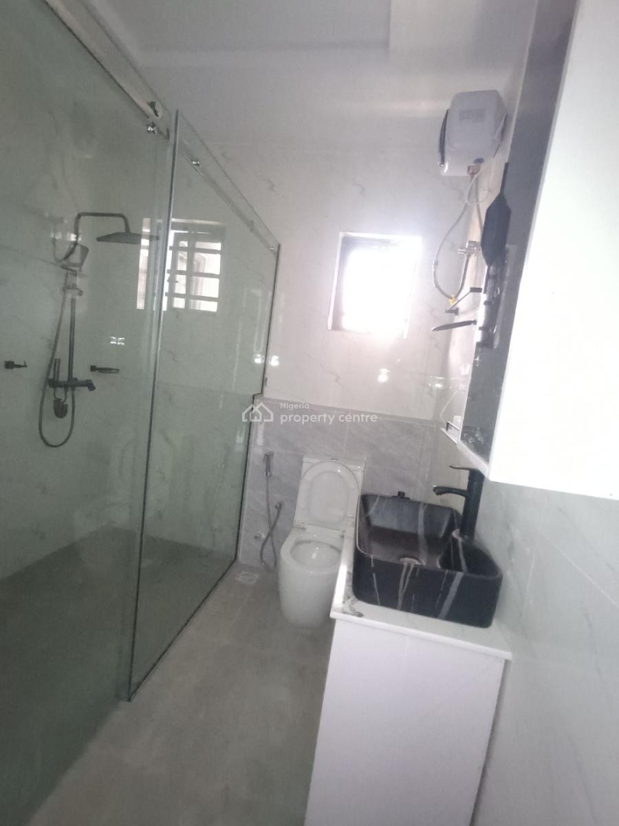4 Bedroom Terrace Duplex, Ogidan, Near Blenco, Sangotedo, Ajah, Lagos, Terraced Duplex for Sale