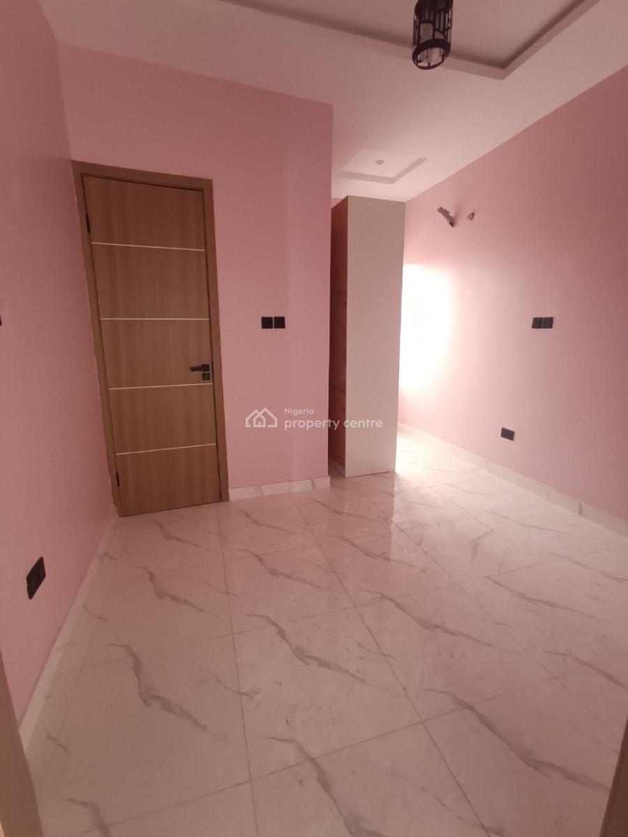 4 Bedroom Terrace Duplex, Ogidan, Near Blenco, Sangotedo, Ajah, Lagos, Terraced Duplex for Sale