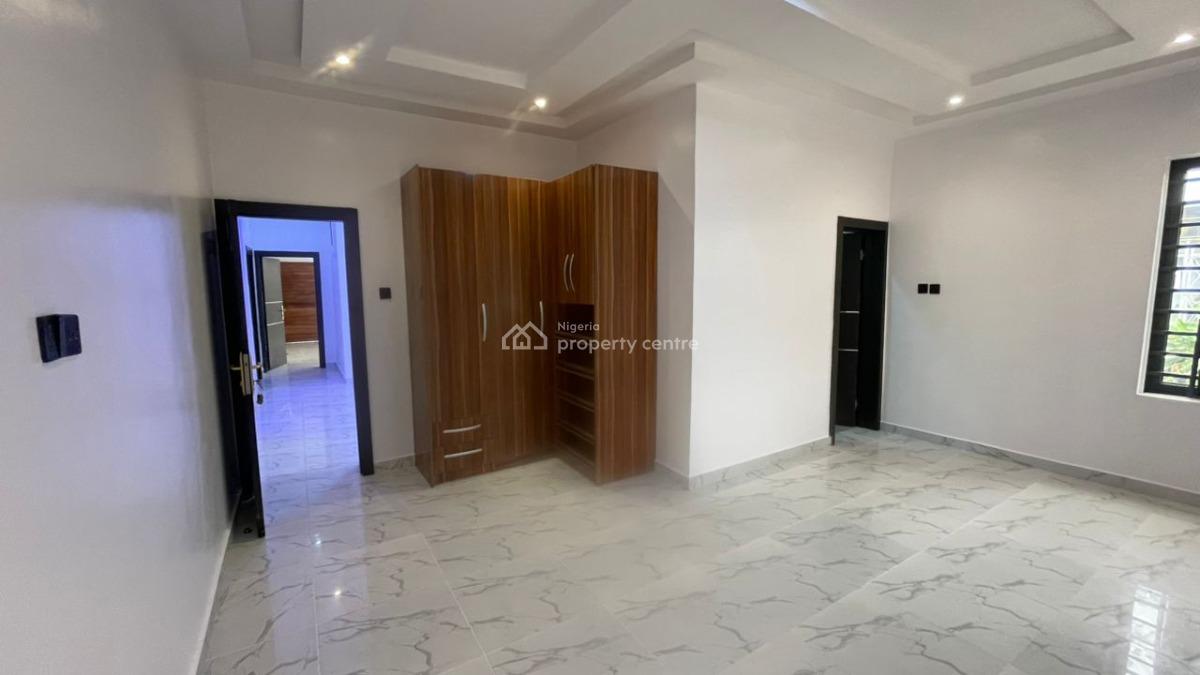 Tastefully Built Spacious  Detached 5bedroom and Bq, Secured Ambient, Abijo, Lekki, Lagos, Detached Duplex for Sale