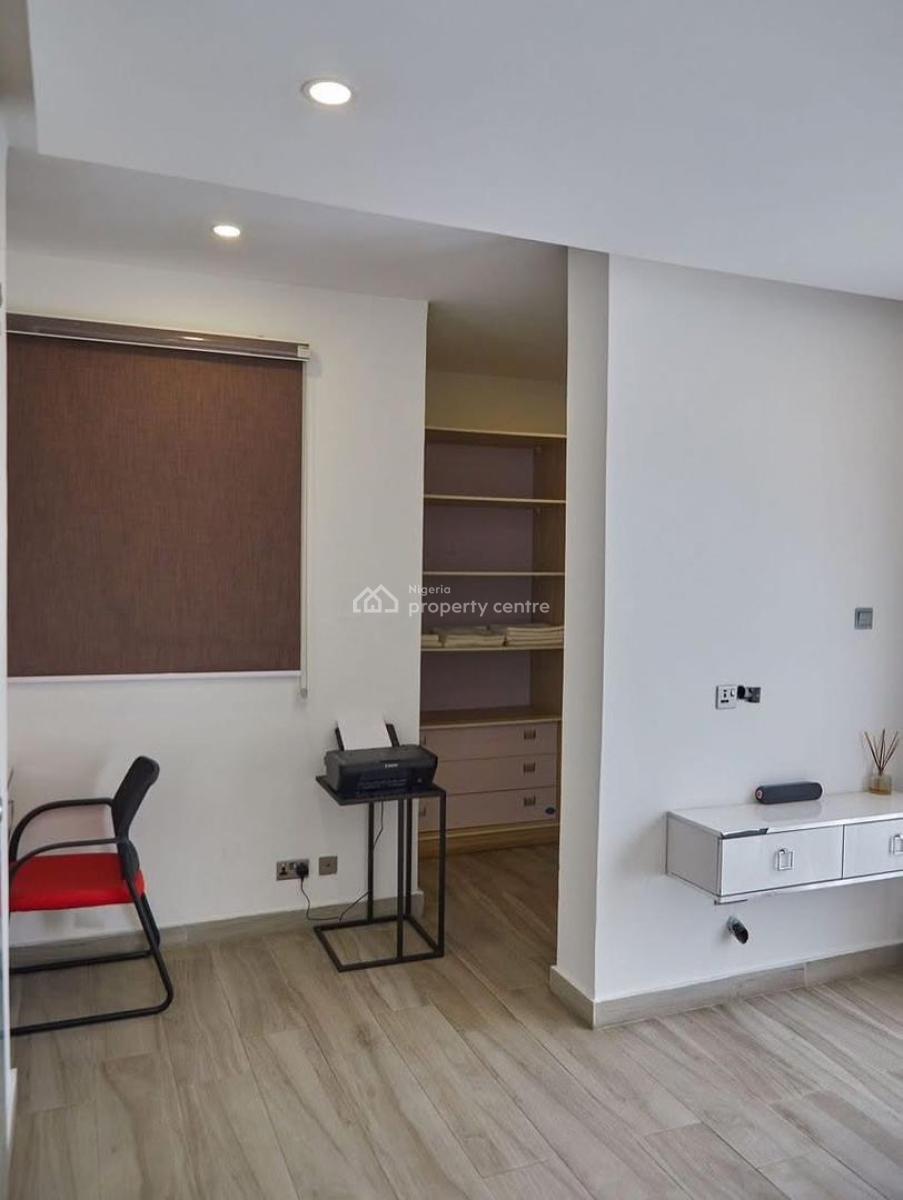 Furnished Or Unfurnished 3 Bedroom Penthouse, Osapa, Lekki, Lagos, Flat / Apartment for Sale