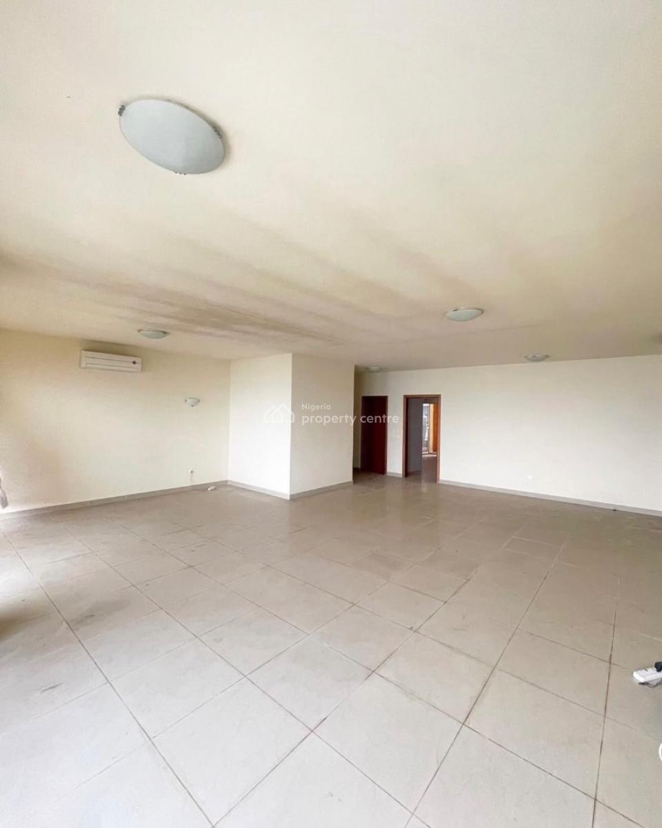 Well Built 3 Bedroom Apartment with Pool, Elevator and Gym, Fully Serviced 3 Bedroom Apartment for Rent, Banana Island, Ikoyi, Lagos, Flat / Apartment for Rent