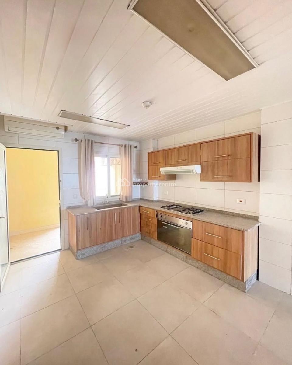 Well Built 3 Bedroom Apartment with Pool, Elevator and Gym, Fully Serviced 3 Bedroom Apartment for Rent, Banana Island, Ikoyi, Lagos, Flat / Apartment for Rent