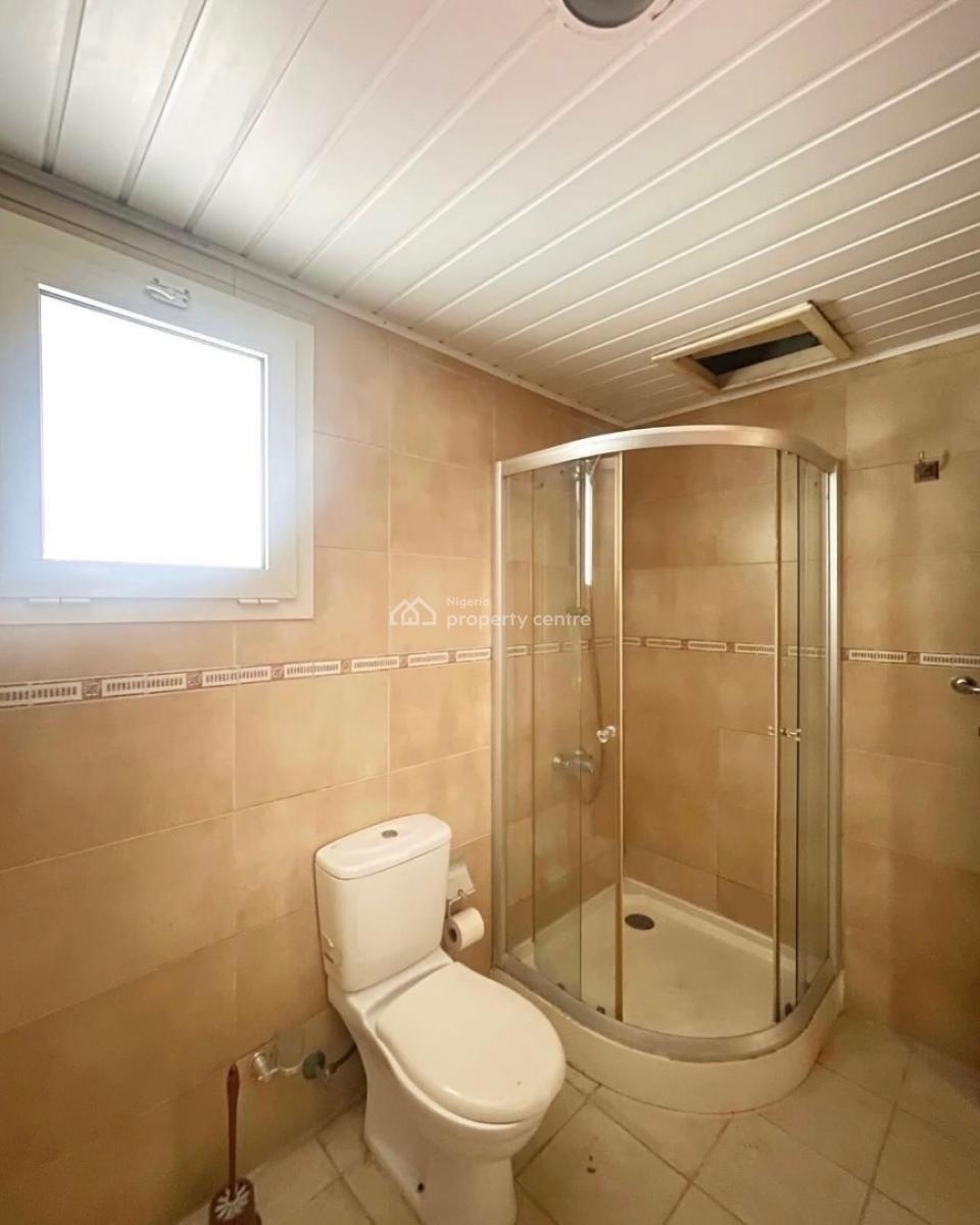 Well Built 3 Bedroom Apartment with Pool, Elevator and Gym, Fully Serviced 3 Bedroom Apartment for Rent, Banana Island, Ikoyi, Lagos, Flat / Apartment for Rent