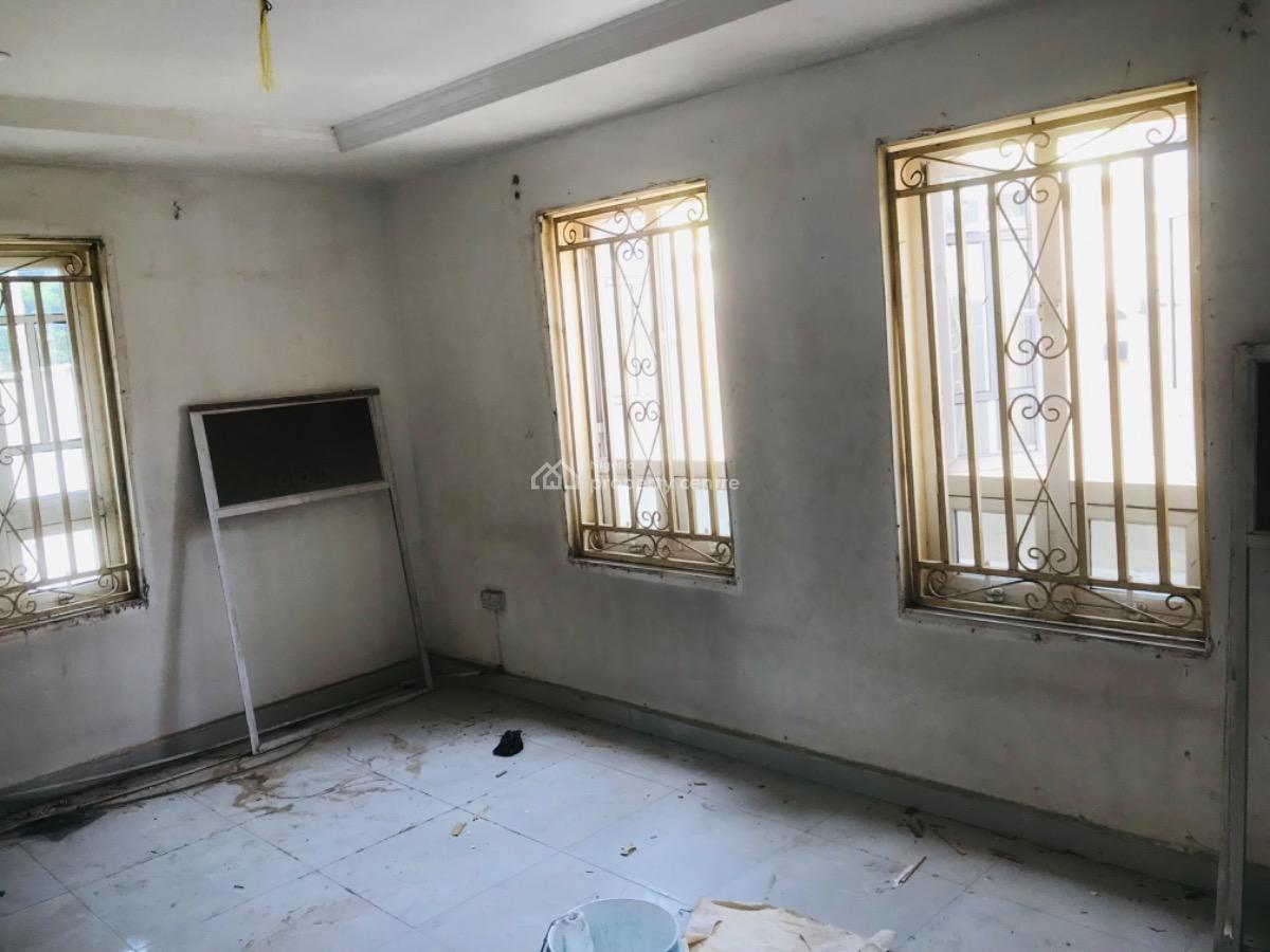 Renovated 2 Bedrooms Flat, Gwarinpa, Abuja, Flat / Apartment for Rent