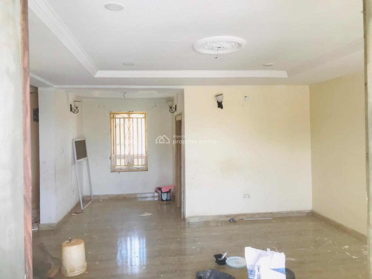 Renovated 2 Bedrooms Flat, Gwarinpa, Abuja, Flat / Apartment for Rent