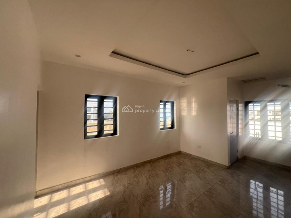 1 Bedroom Apartment, Ologolo, Ologolo, Lekki, Lagos, Self Contain (single Rooms) for Sale