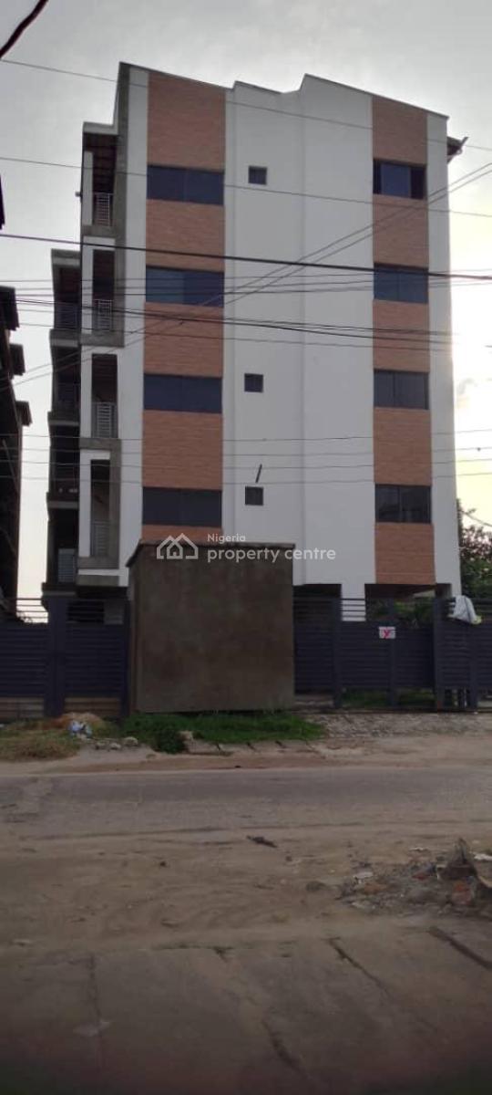 Luxury 3 Bedroom Flat with Excellent Facilities, Mcneil Road, Sabo, Yaba, Lagos, Flat / Apartment for Sale