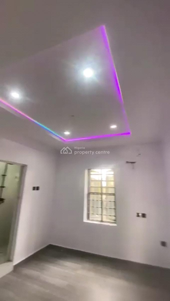 Lovely Mini Flat, Silverland Estate, Sangotedo, Ajah, Lagos, Mini Flat (room and Parlour) for Rent