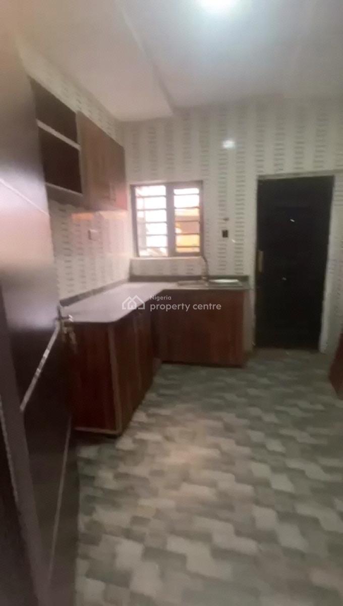 Lovely Mini Flat, Silverland Estate, Sangotedo, Ajah, Lagos, Mini Flat (room and Parlour) for Rent