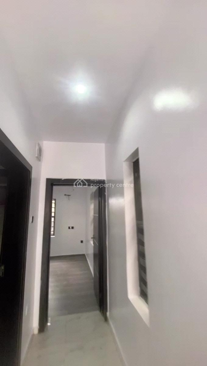 Lovely Mini Flat, Silverland Estate, Sangotedo, Ajah, Lagos, Mini Flat (room and Parlour) for Rent