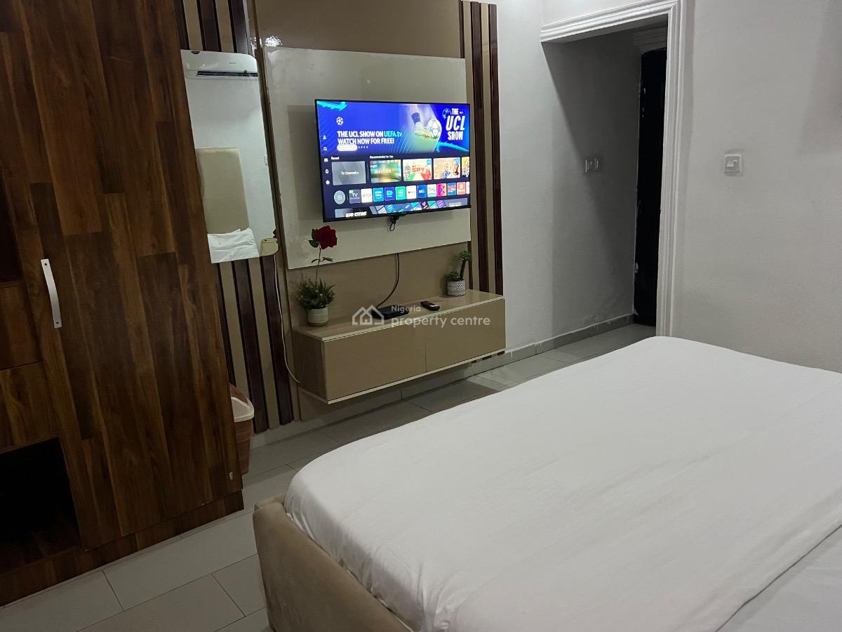 Self Serviced 3 Bedroom Apartment, June 12 Blvd Abraham Adesanya Estate, Ajah, Lagos, Detached Bungalow for Rent