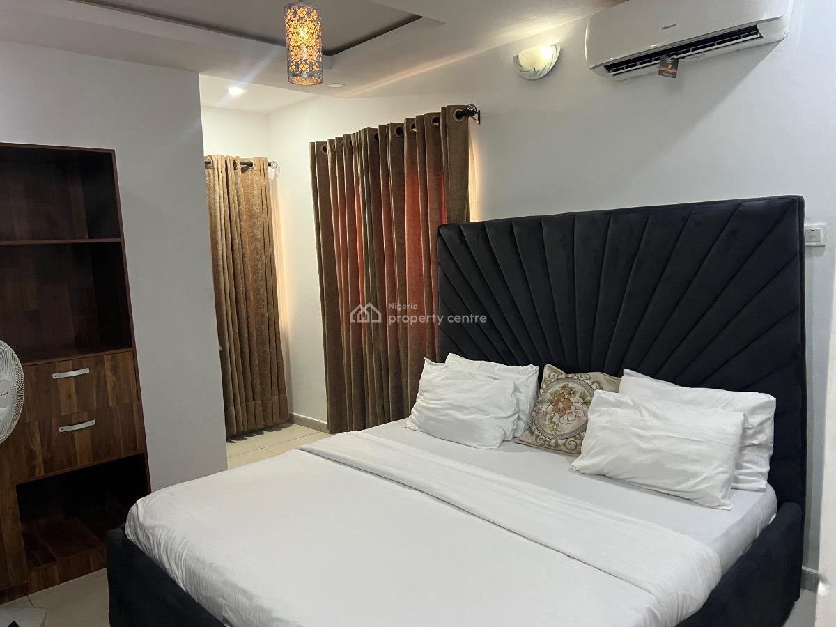 Self Serviced 3 Bedroom Apartment, June 12 Blvd Abraham Adesanya Estate, Ajah, Lagos, Detached Bungalow for Rent