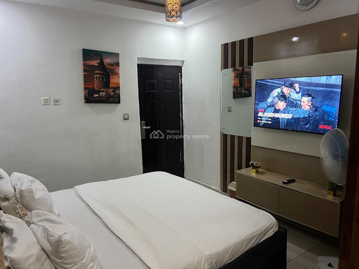 Self Serviced 3 Bedroom Apartment, June 12 Blvd Abraham Adesanya Estate, Ajah, Lagos, Detached Bungalow for Rent