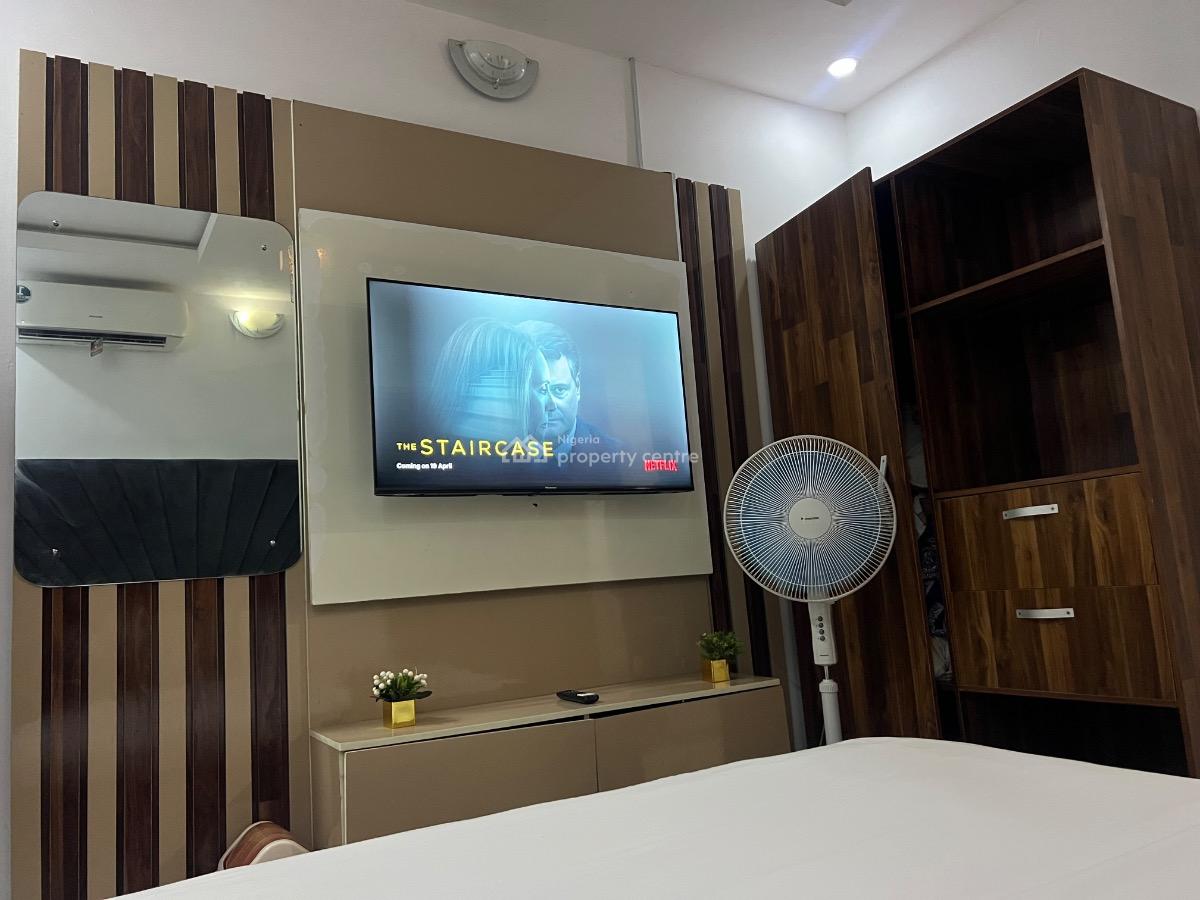 Self Serviced 3 Bedroom Apartment, June 12 Blvd Abraham Adesanya Estate, Ajah, Lagos, Detached Bungalow for Rent