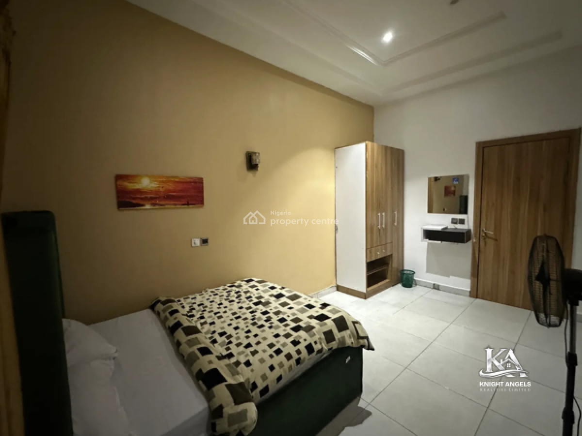 4-bedroom Semi-detached Duplex with Bq, Off Platinum Way, Lekki, Lagos, Semi-detached Duplex for Rent