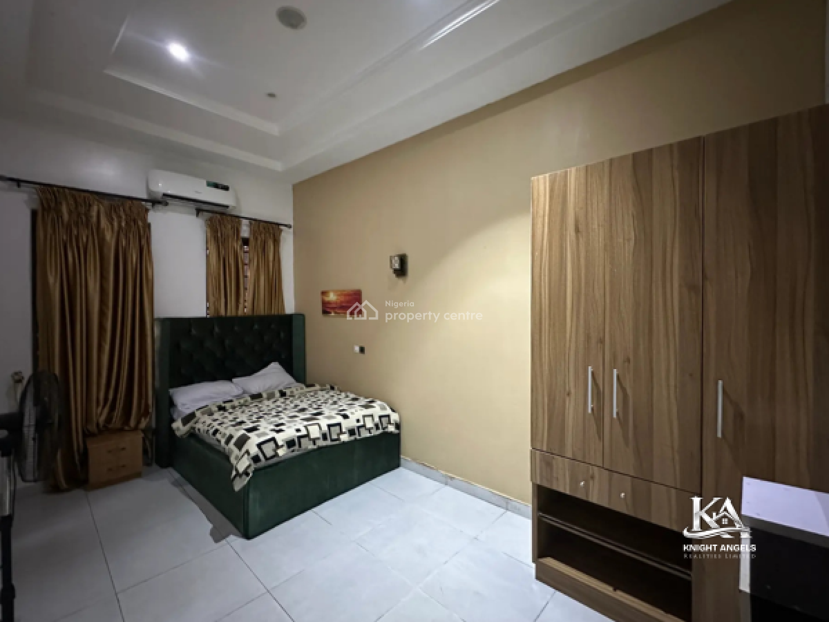 4-bedroom Semi-detached Duplex with Bq, Off Platinum Way, Lekki, Lagos, Semi-detached Duplex for Rent