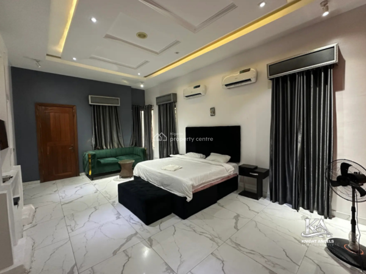 4-bedroom Semi-detached Duplex with Bq, Off Platinum Way, Lekki, Lagos, Semi-detached Duplex for Rent