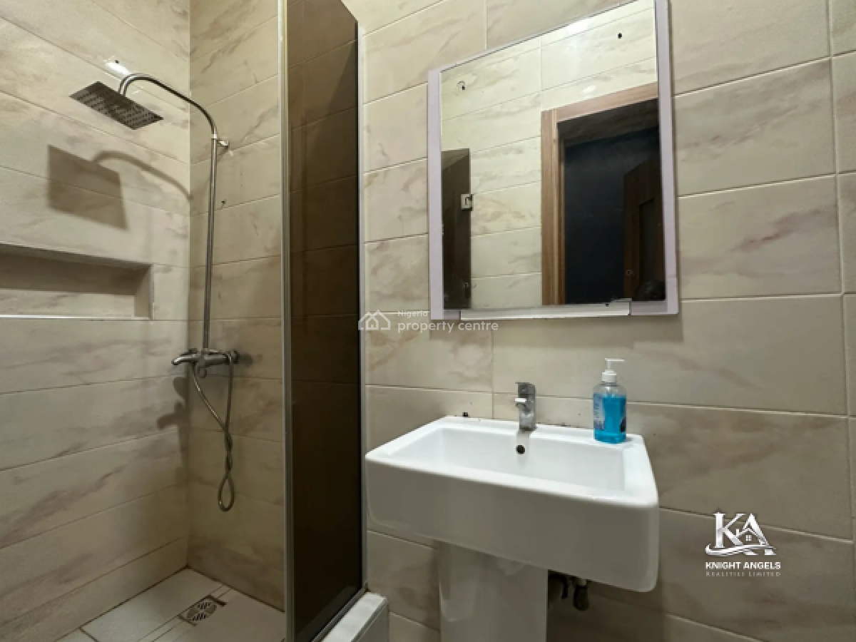 4-bedroom Semi-detached Duplex with Bq, Off Platinum Way, Lekki, Lagos, Semi-detached Duplex for Rent