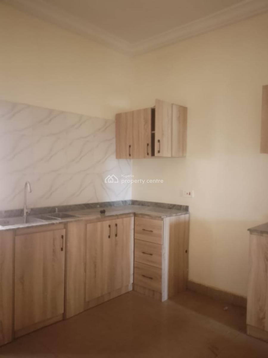 Spacious 3 Bedrooms, Garki 2, Garki, Abuja, Flat / Apartment for Rent