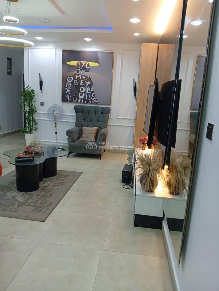 2 Bedroom Apartment, Freedom Way, Lekki Phase 1, Lekki, Lagos, Flat / Apartment for Rent