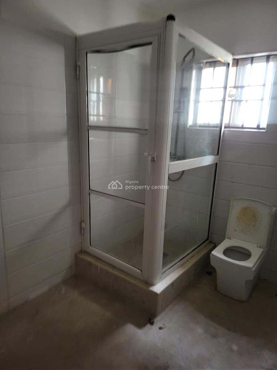 Newly Renovated 6 Units of 3 Bedrooms, Admiralty Way, Lekki-phase 1, Lekki, Lagos, Flat / Apartment for Rent
