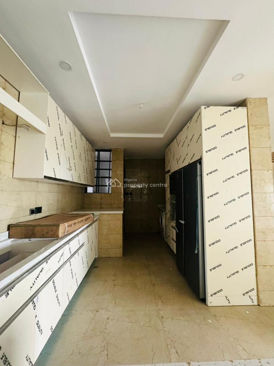 Well Finished Serviced 3 Bedroom Flat with a Room Bq, Victoria Island (vi), Lagos, Flat / Apartment for Rent