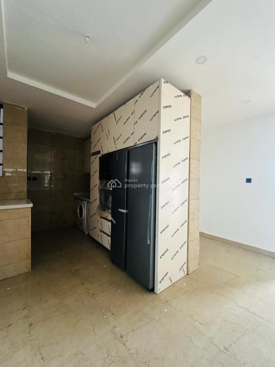 Well Finished Serviced 3 Bedroom Flat with a Room Bq, Victoria Island (vi), Lagos, Flat / Apartment for Rent