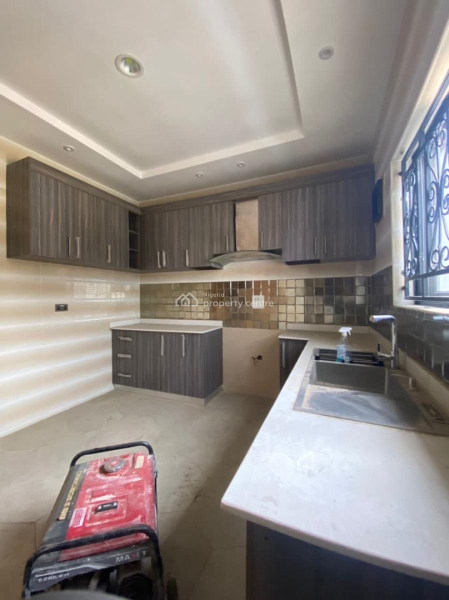 Newly 5 Bedroom Duplex with Bq Can Park 6 Cars in a Secure Estate, Orchid Road Lekki Lagos State, Lekki, Lagos, Detached Duplex for Sale