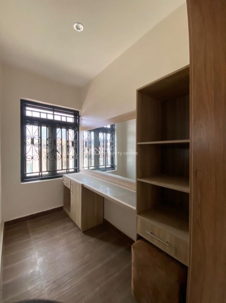 Newly 5 Bedroom Duplex with Bq Can Park 6 Cars in a Secure Estate, Orchid Road Lekki Lagos State, Lekki, Lagos, Detached Duplex for Sale