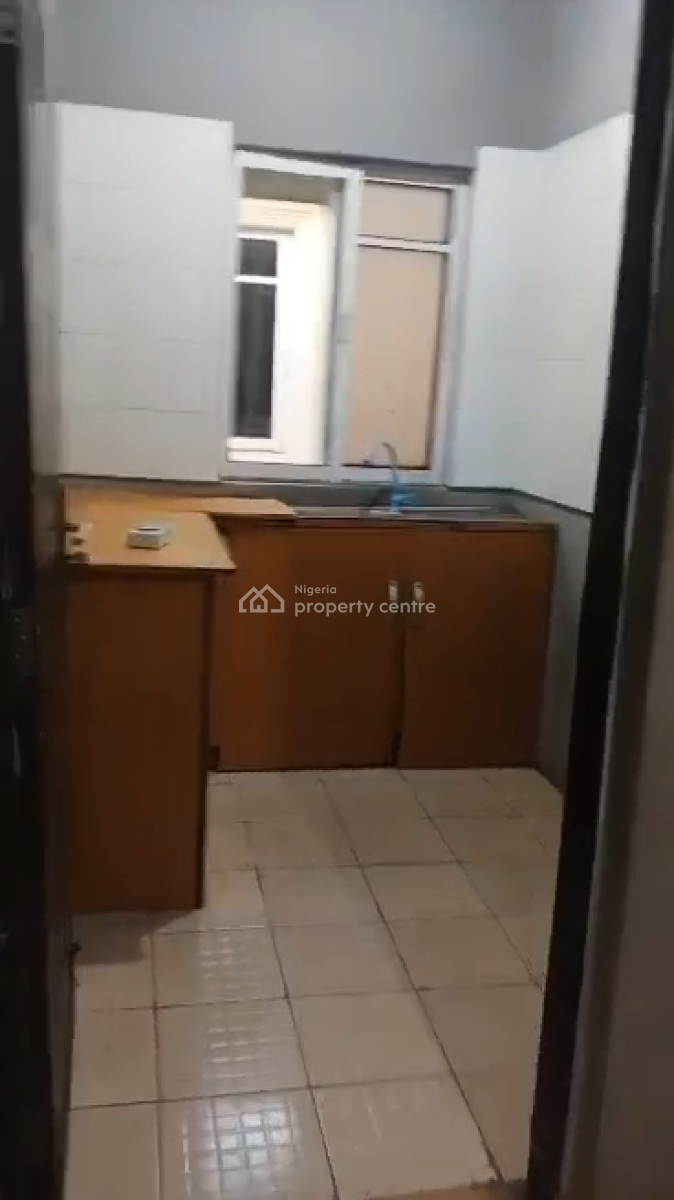 Mini Flat with Pvc Ceiling, Upstairs, Omole Phase 2, Ikeja, Lagos, Mini Flat (room and Parlour) for Rent