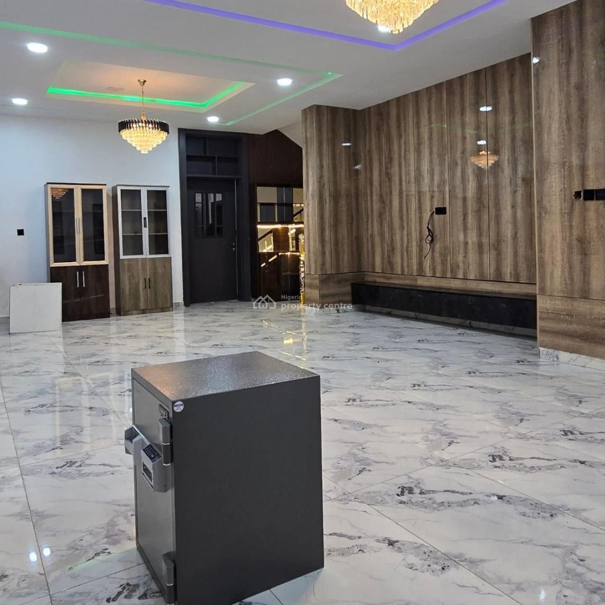 5 Bedrooms Automated Detached Duplex with 1 Bedroom Bq, Wuye, Abuja, Detached Duplex for Sale