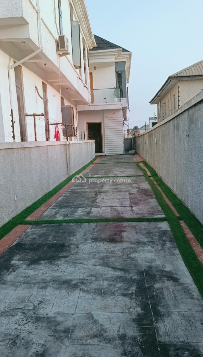 Top Notch 4 Bedroom Semi Detached Duplex with Bq, Mega Chicken, Ikota, Lekki, Lagos, Semi-detached Duplex for Sale