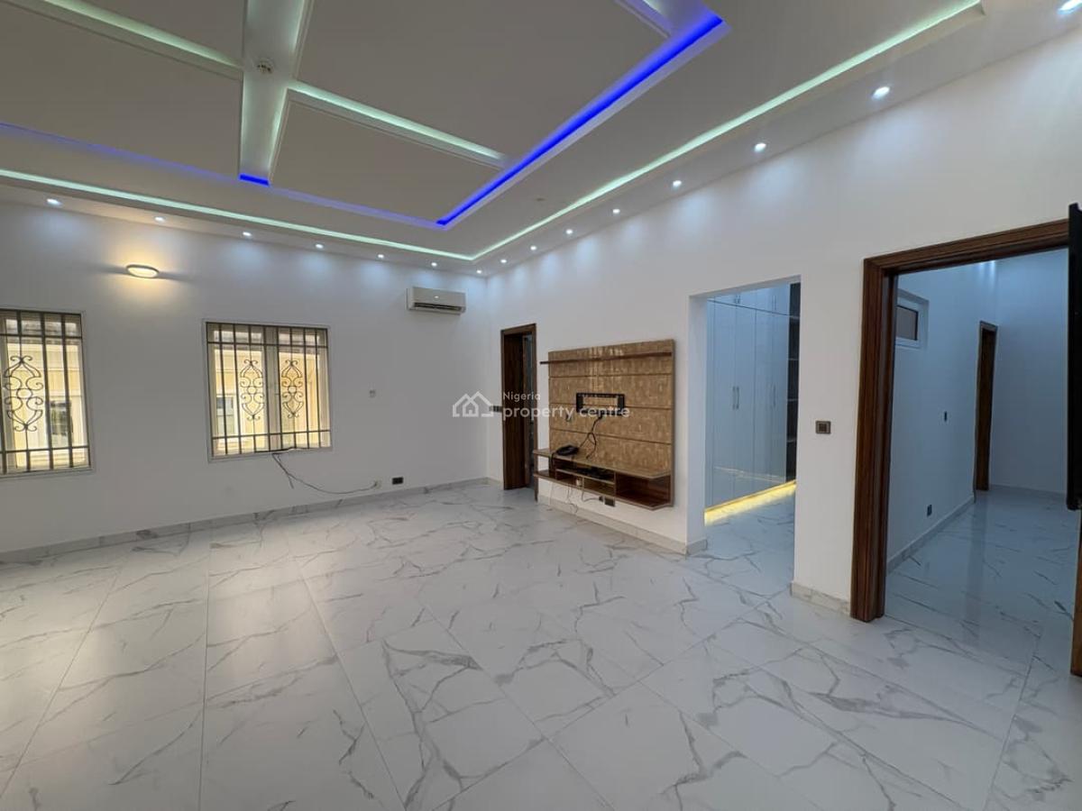 8-bedroom Fully Detached Residence, Victory Estate, Osapa, Lekki, Lagos, Detached Duplex for Sale