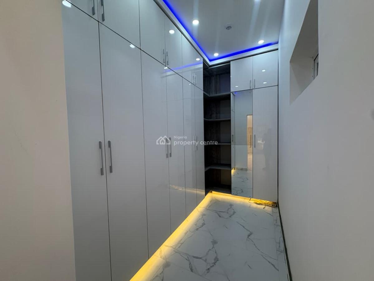 8-bedroom Fully Detached Residence, Victory Estate, Osapa, Lekki, Lagos, Detached Duplex for Sale