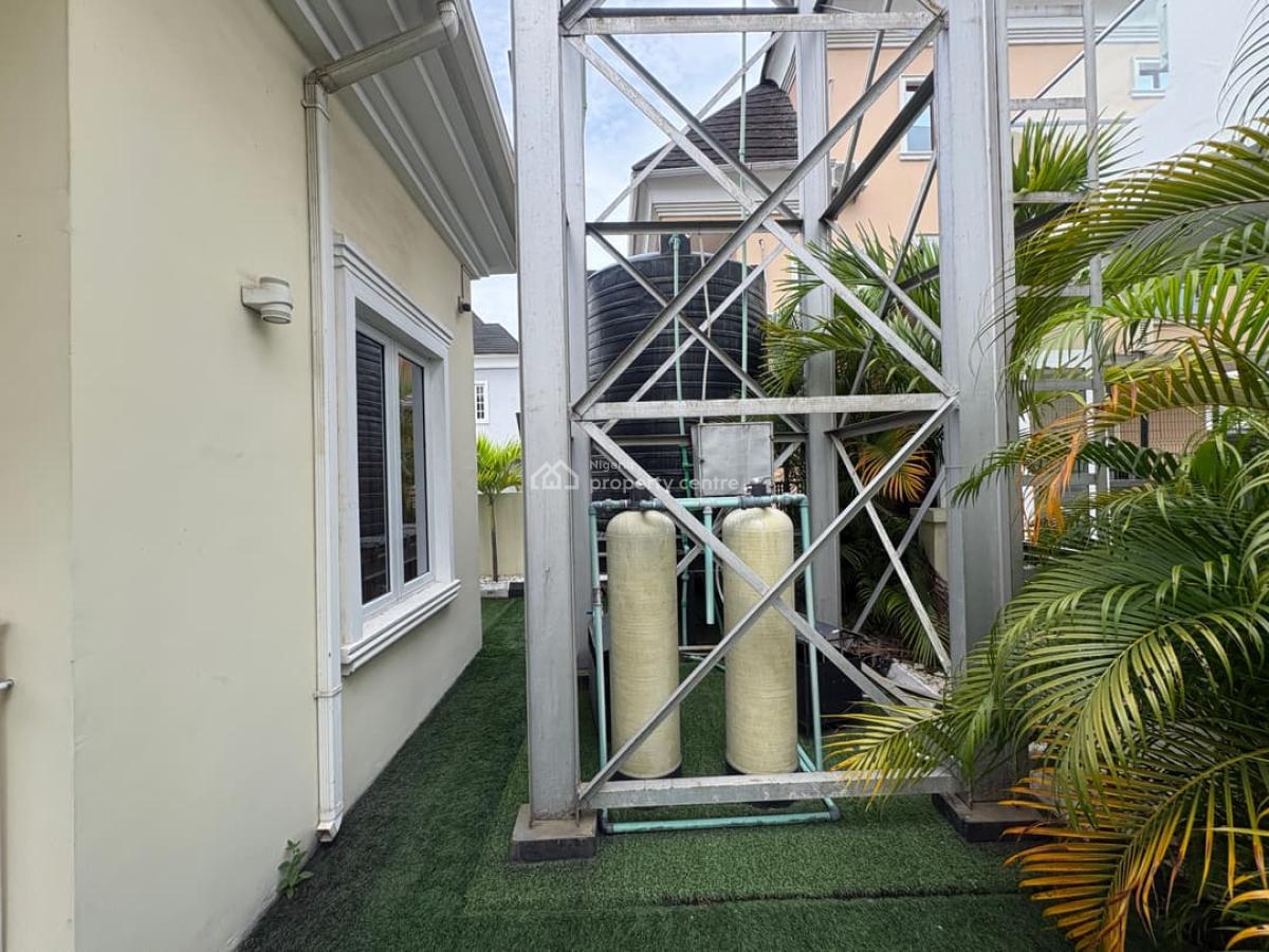 8-bedroom Fully Detached Residence, Victory Estate, Osapa, Lekki, Lagos, Detached Duplex for Sale
