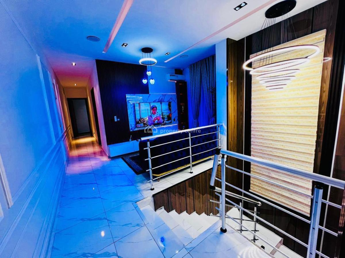 Davdan Luxe 4 Bedroom Terrace Duplex with Snooker and  Ps5, Orchid Road, Lekki, Lagos, Flat / Apartment Short Let