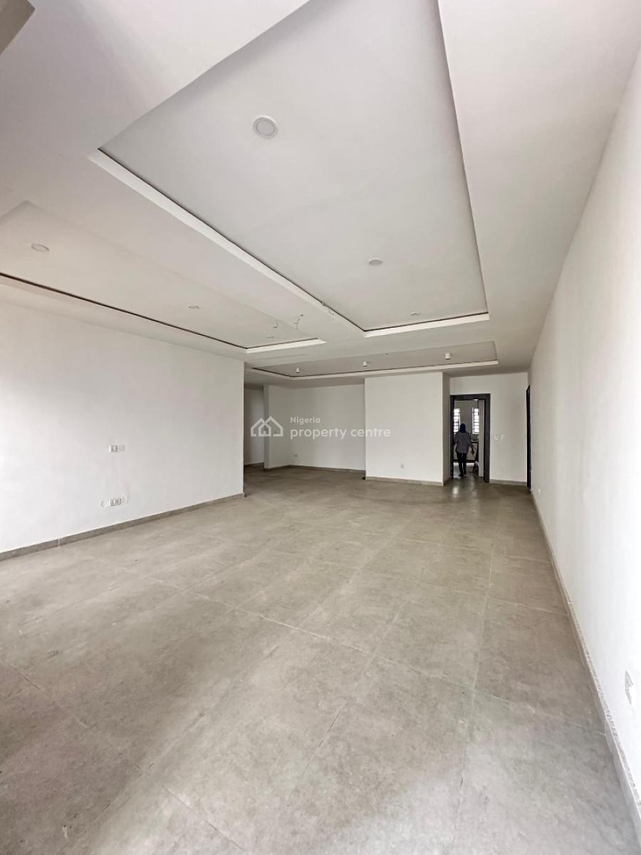 Newly Built 4 Bedroom Apartment with an Elevator and Cinema, Lekki Phase 1, Lekki, Lagos, Flat / Apartment for Sale