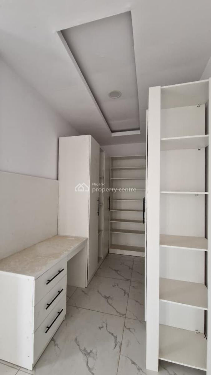 Luxury 4-bedroom Fully Detached Triplex with Boys Quarter, Kolapo Ishola Gra, Akobo, Ibadan, Oyo, Detached Duplex for Sale