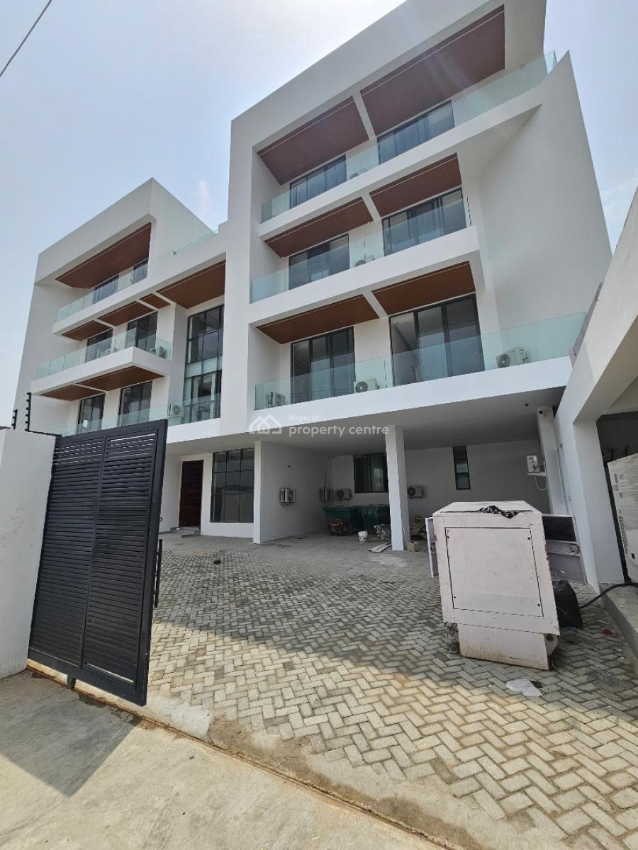 Spacious 1 Bedroom Apartment with Pool, Lekki Phase 1, Lekki, Lagos, Flat / Apartment for Sale