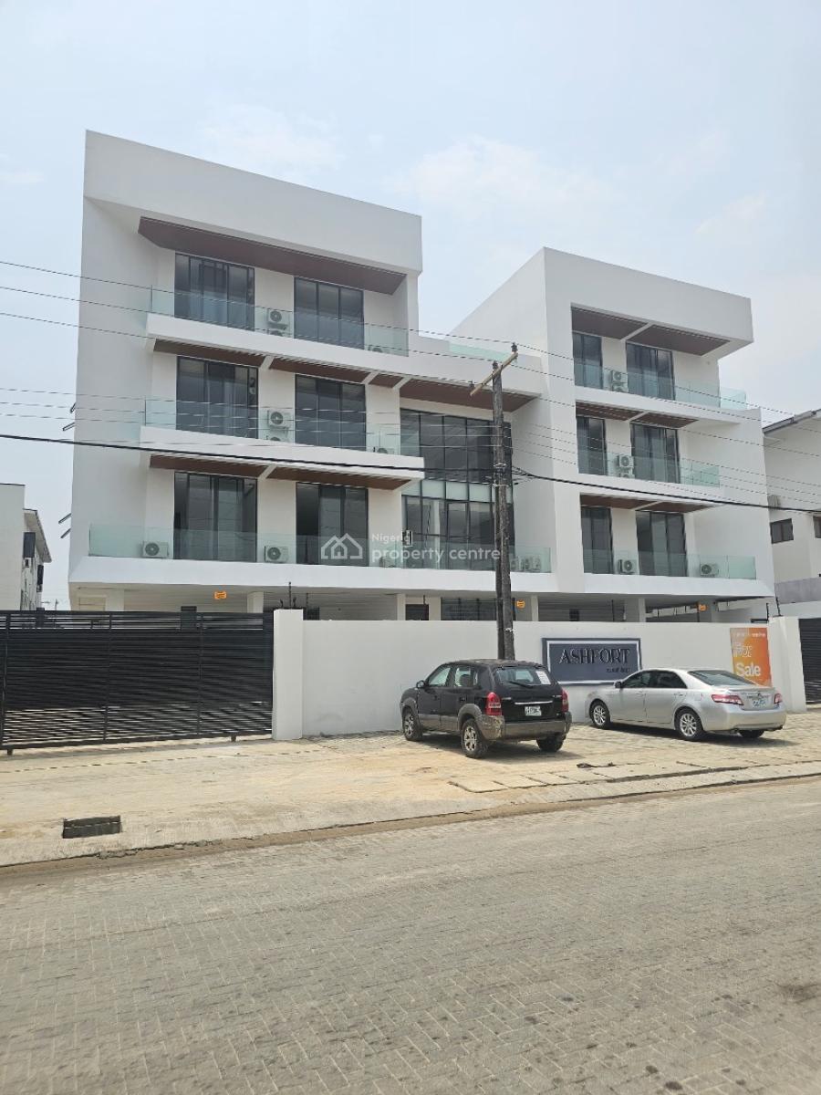 Spacious 1 Bedroom Apartment with Pool, Lekki Phase 1, Lekki, Lagos, Flat / Apartment for Sale