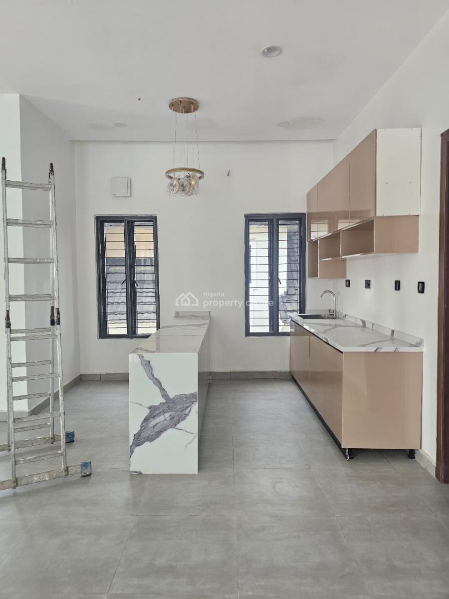 Massive 6 Bedroom Detached Duplex, Lekki Phase 1, Lekki, Lagos, Detached Duplex for Sale