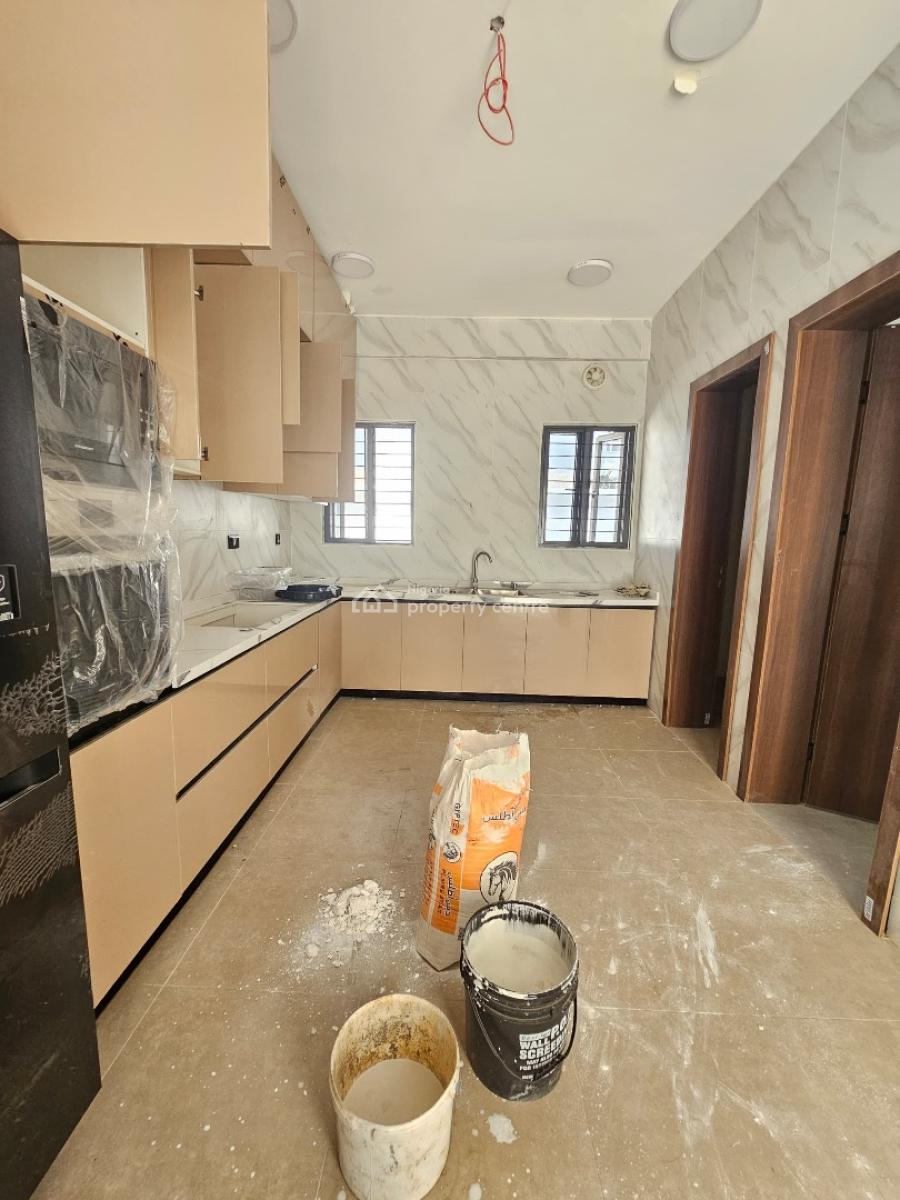 Massive 6 Bedroom Detached Duplex, Lekki Phase 1, Lekki, Lagos, Detached Duplex for Sale