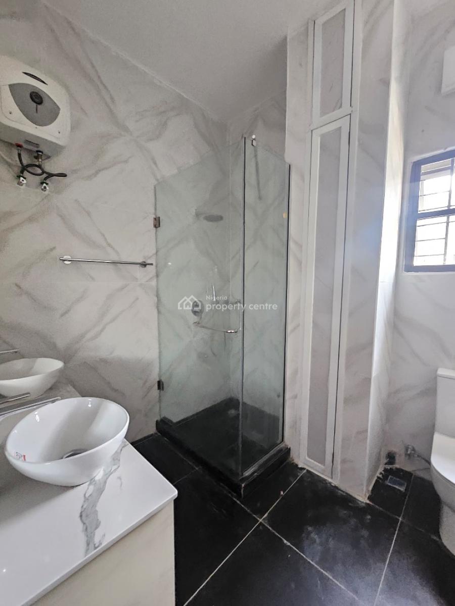 Massive 6 Bedroom Detached Duplex, Lekki Phase 1, Lekki, Lagos, Detached Duplex for Sale