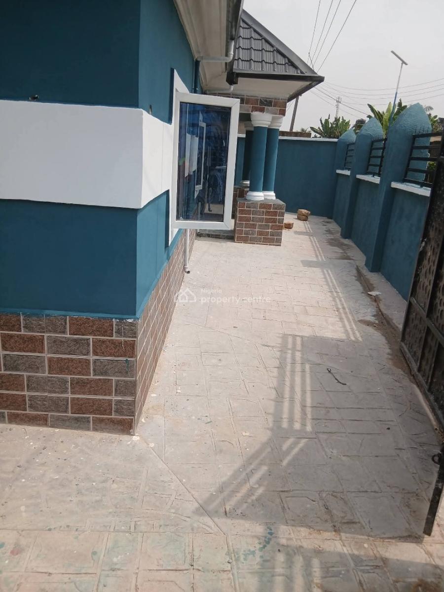 Standard Four (4) Bedroom Detached Bungalow, Abak Road By Federal Secretariat, Uyo, Akwa Ibom, Detached Bungalow for Sale